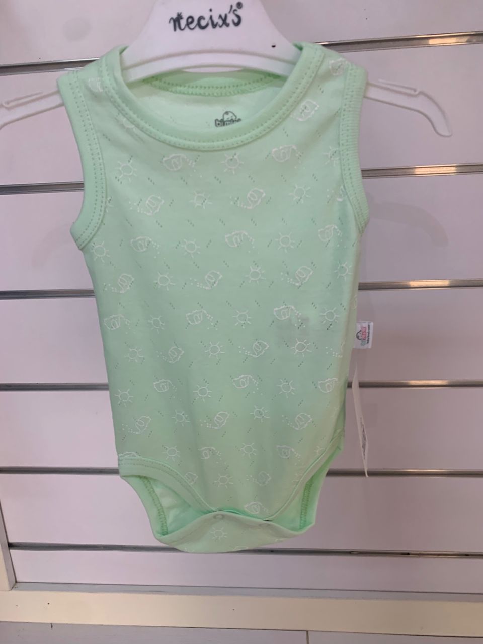 Newborn en vert